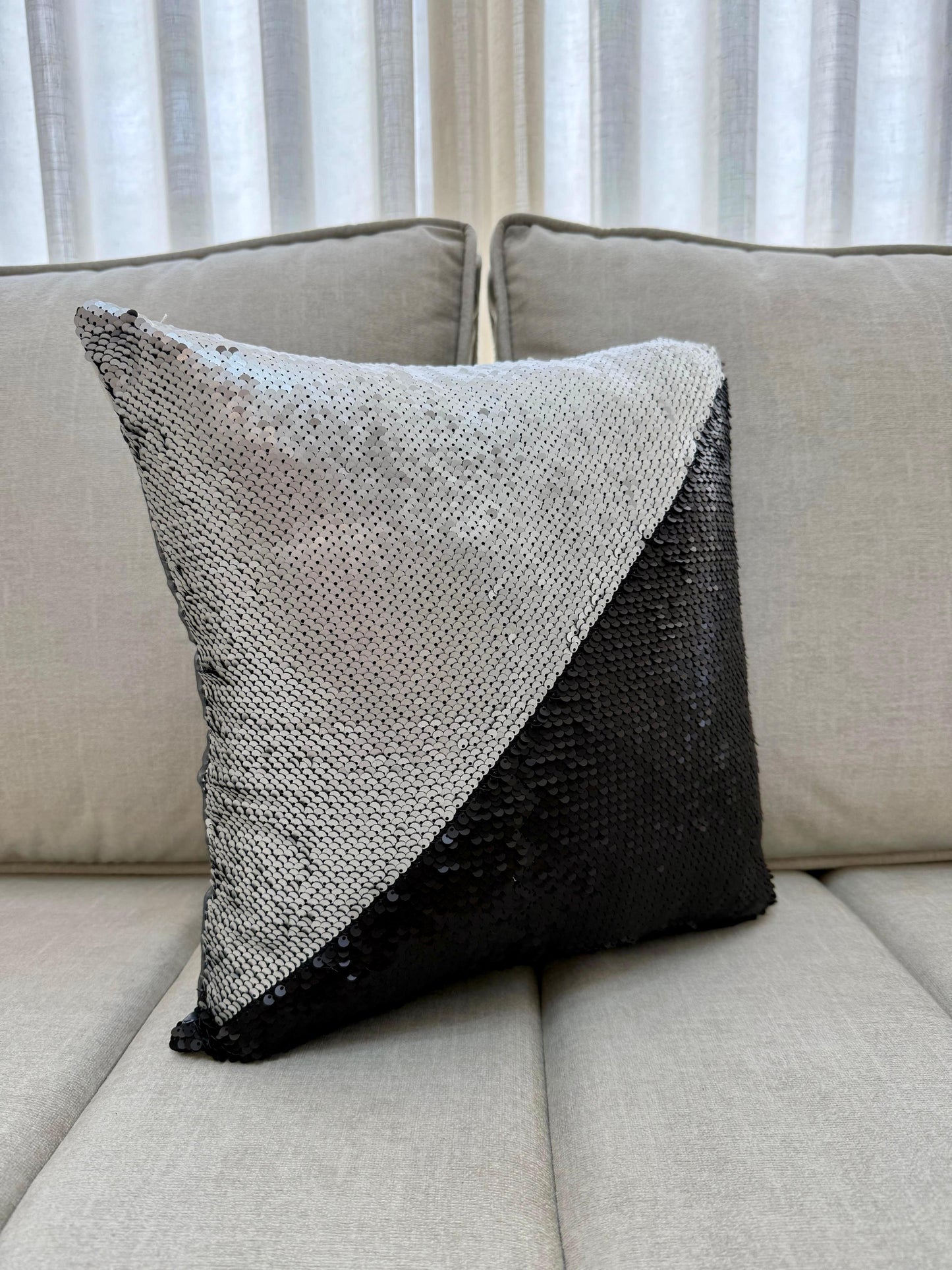 Forro de Cojín Lentejuelas Reversible 40x40cm Kingo