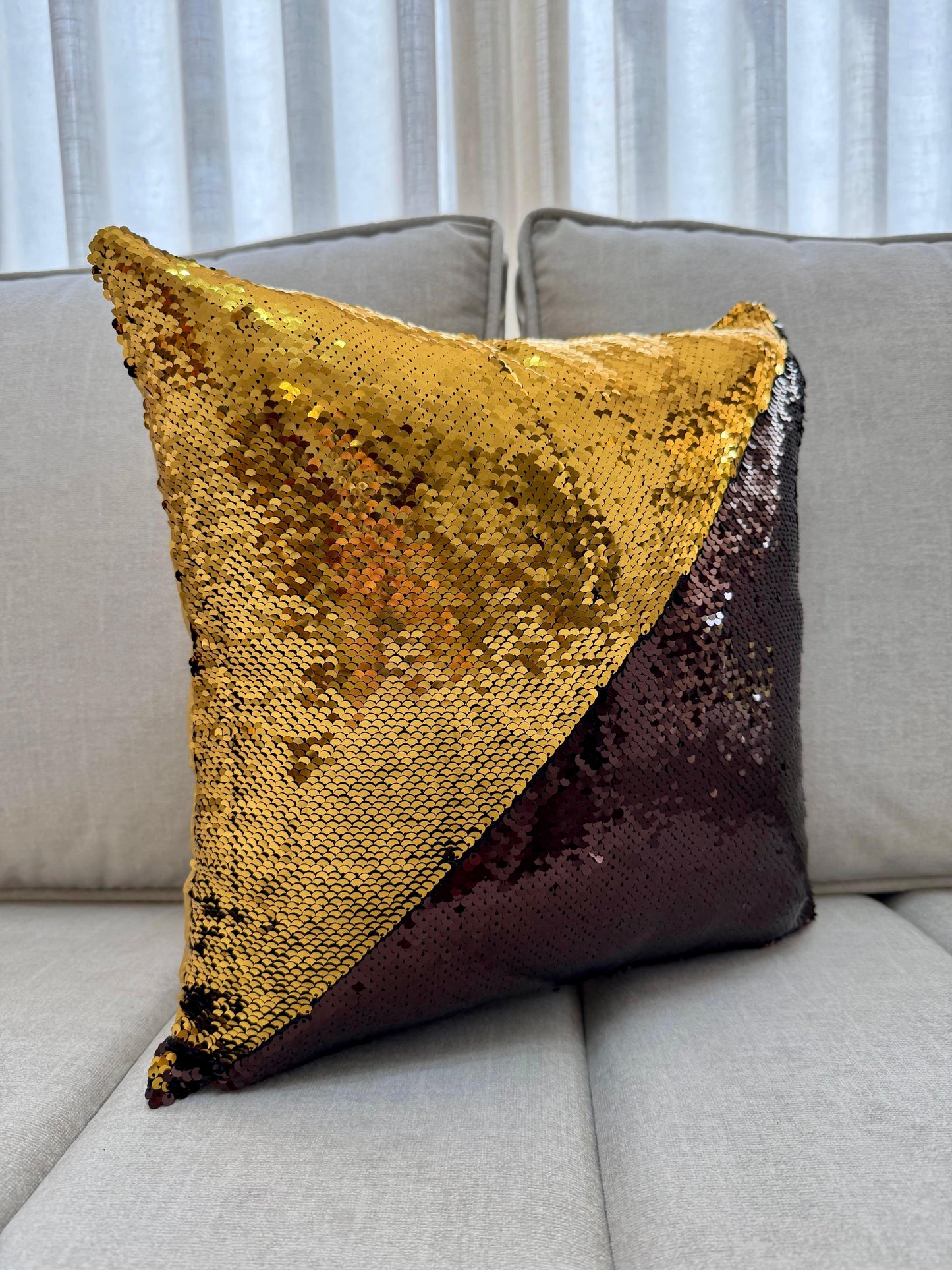 Forro de Cojín Lentejuelas Reversible 40x40cm Kingo