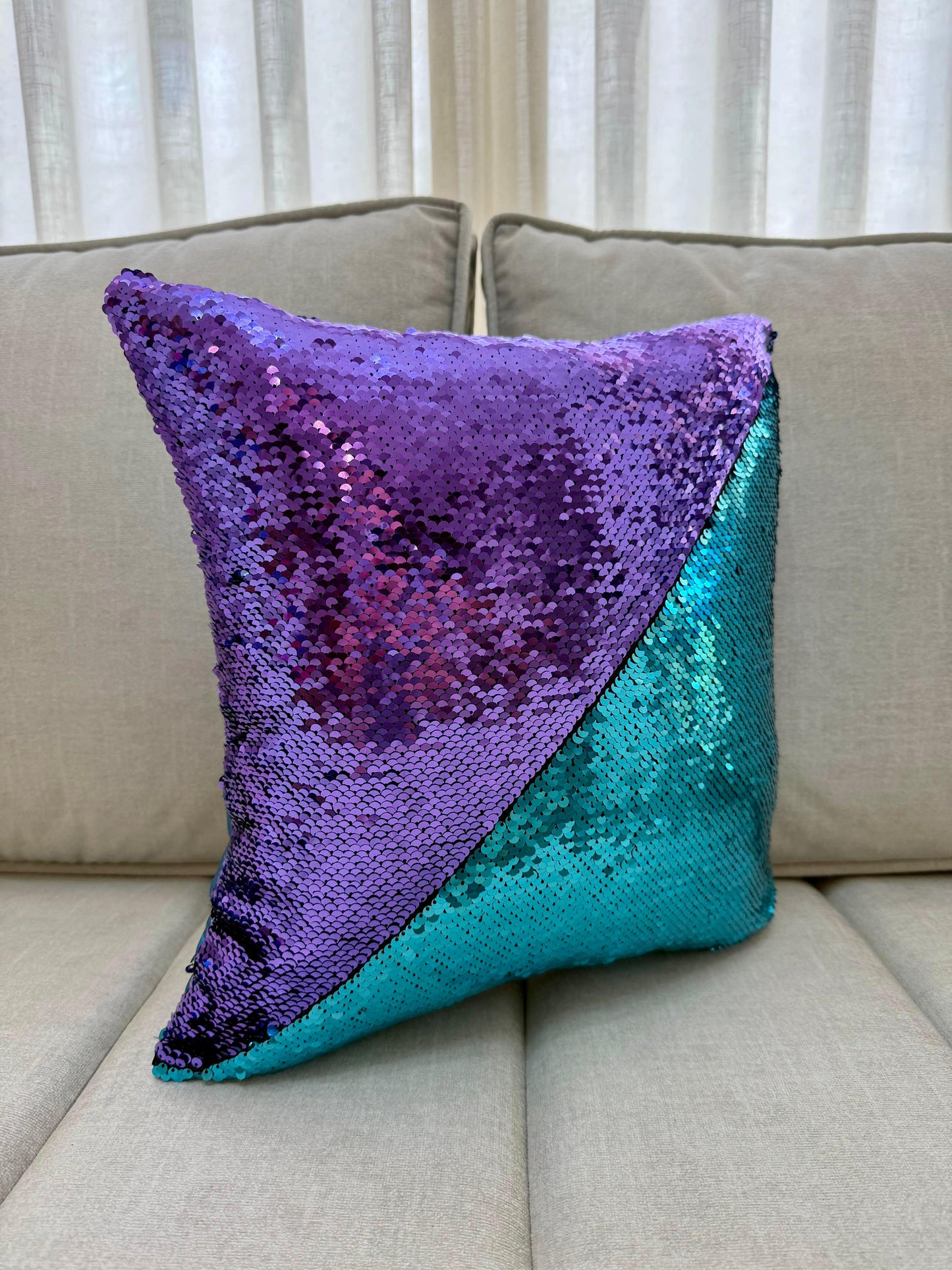 Forro de Cojín Lentejuelas Reversible 40x40cm Kingo
